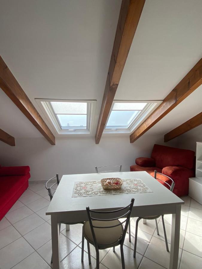 La Casetta Del Borgo อาเจโรลา ภายนอก รูปภาพ